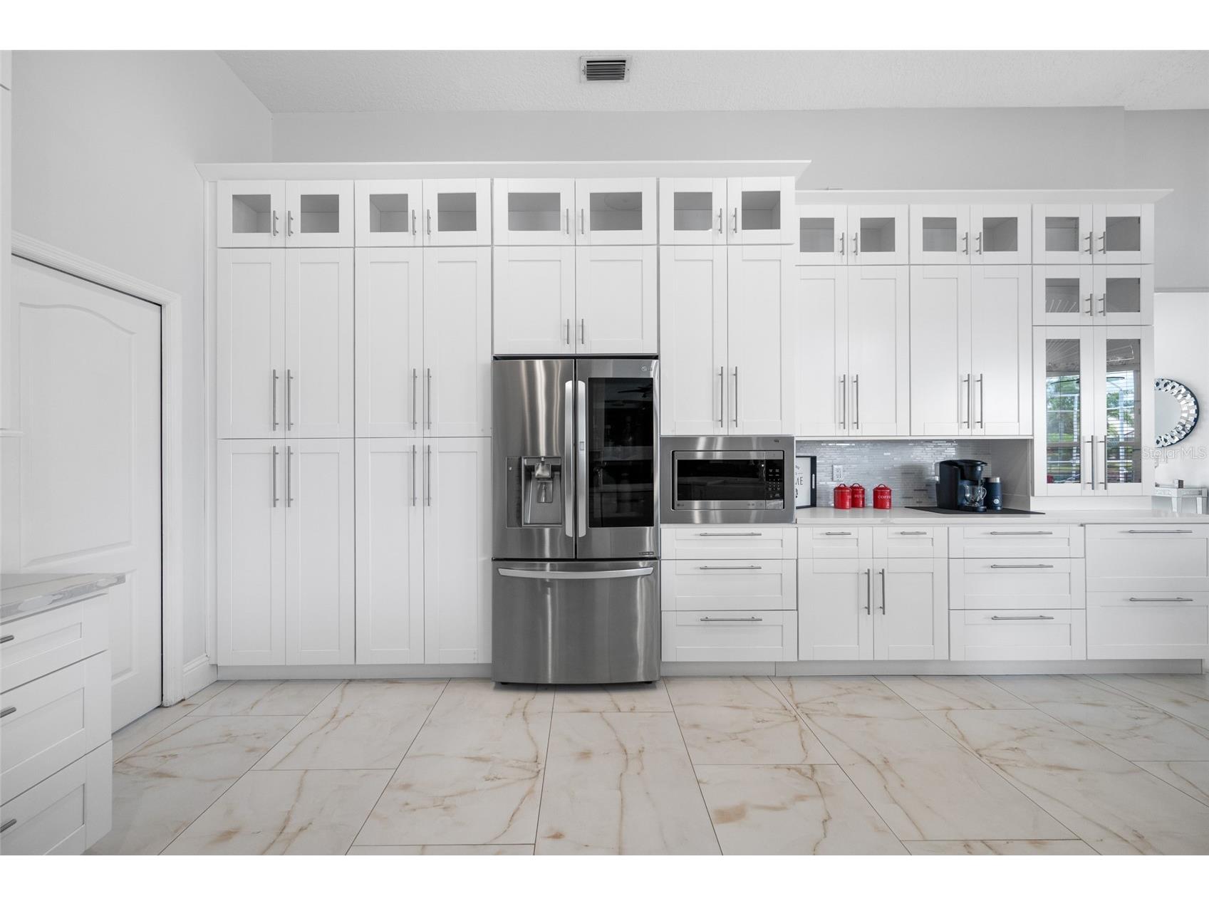 9801 Compass Point Way Tampa FL 33615 TB8520408 image27