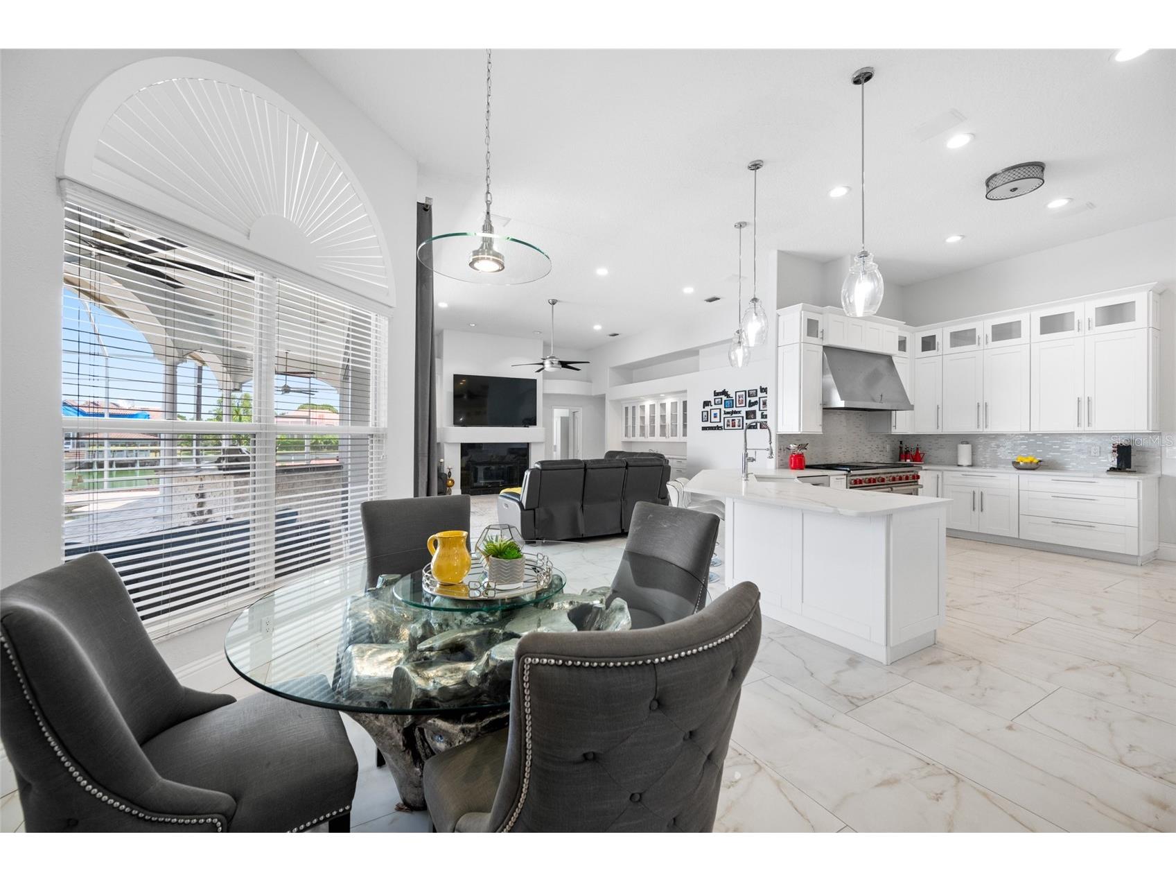 9801 Compass Point Way Tampa FL 33615 TB8520408 image31
