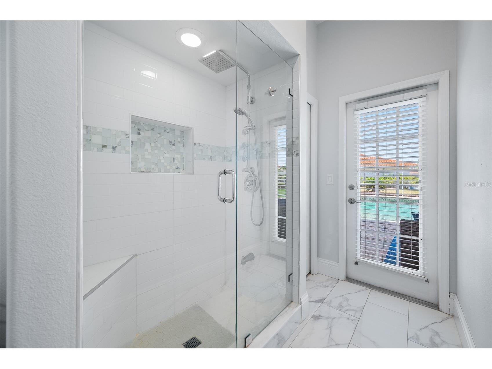 9801 Compass Point Way Tampa FL 33615 TB8520408 image38