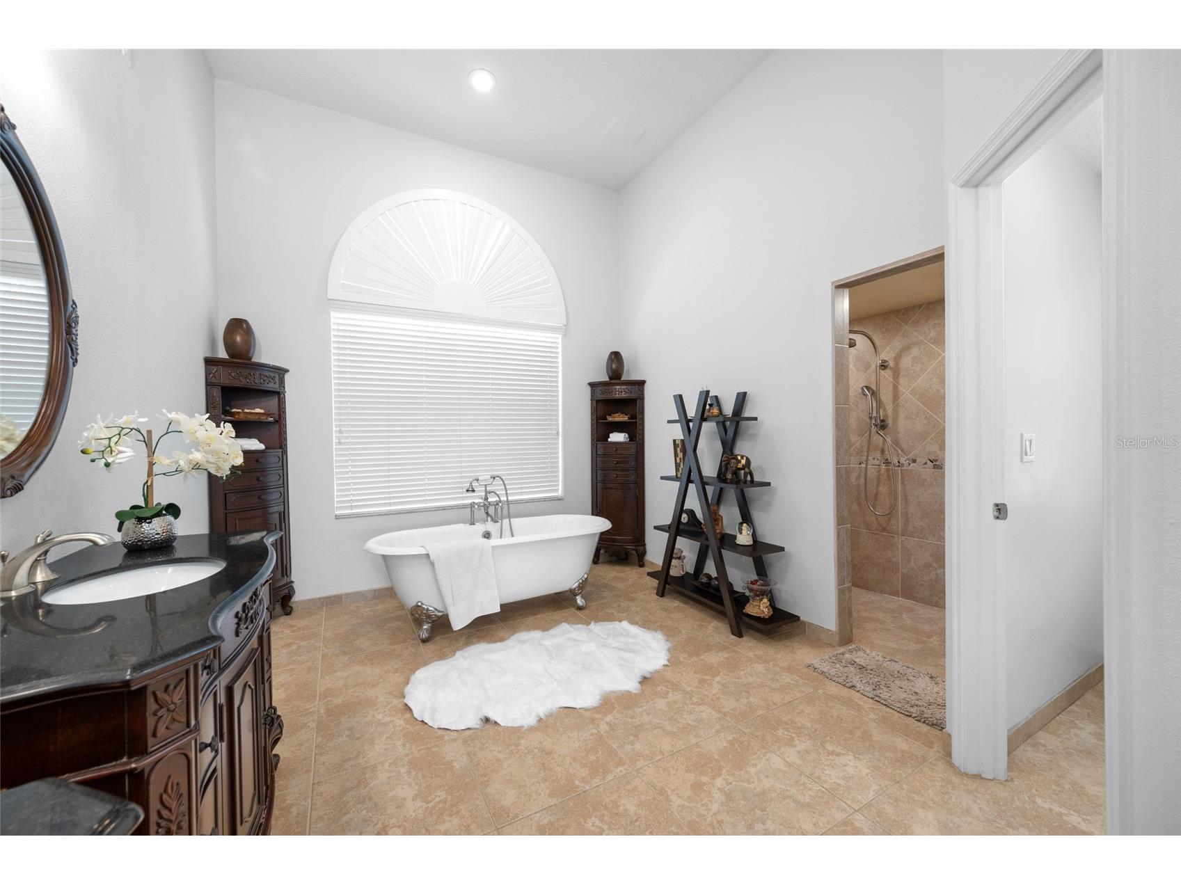 9801 Compass Point Way Tampa FL 33615 TB8520408 image59