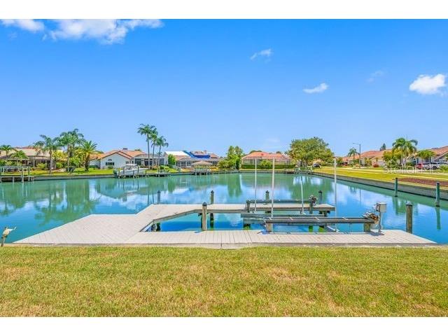 9801 Compass Point Way Tampa FL 33615 TB8520408 image6