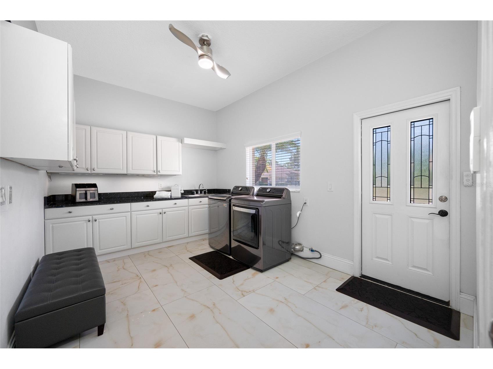 9801 Compass Point Way Tampa FL 33615 TB8520408 image62