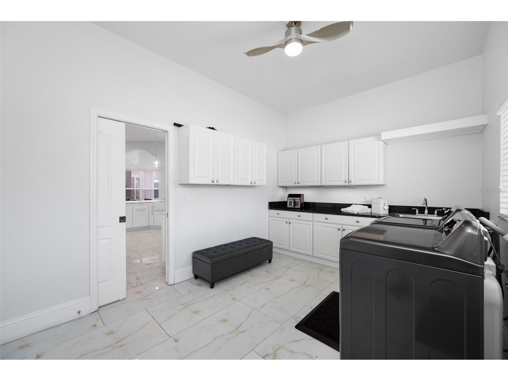 9801 Compass Point Way Tampa FL 33615 TB8520408 image63