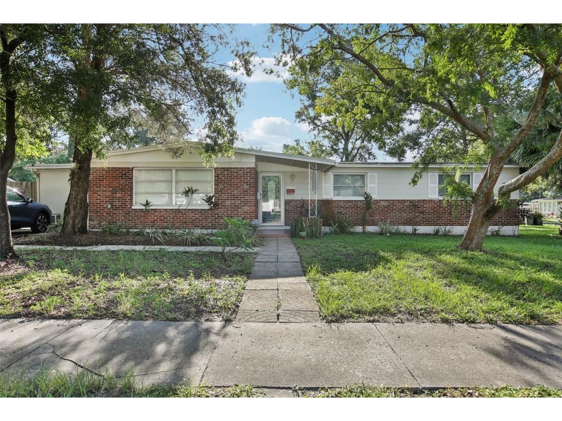 9801 Forest Hills Drive Tampa FL 33612 TB8415549 image1