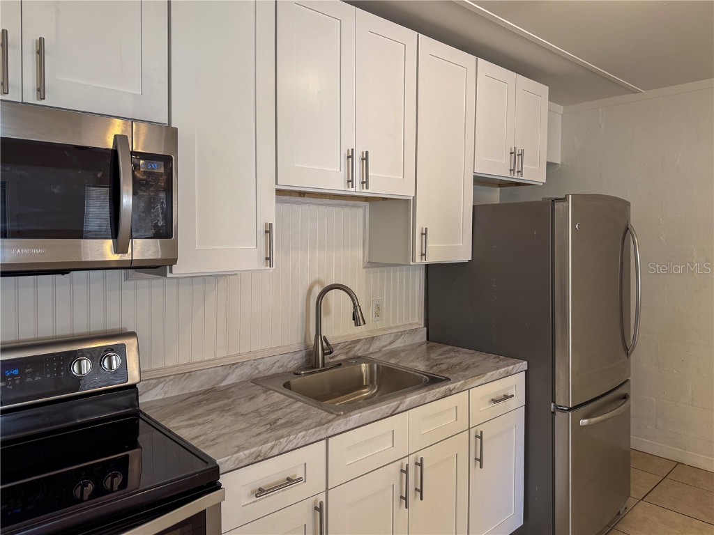 9801 N 11th Street #B Tampa FL 33612 TB8437821 image5