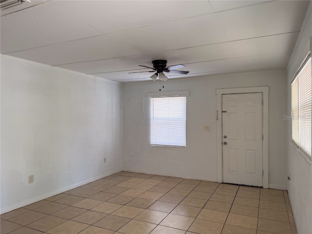 9801 N 11th Street #B Tampa FL 33612 TB8437821 image8