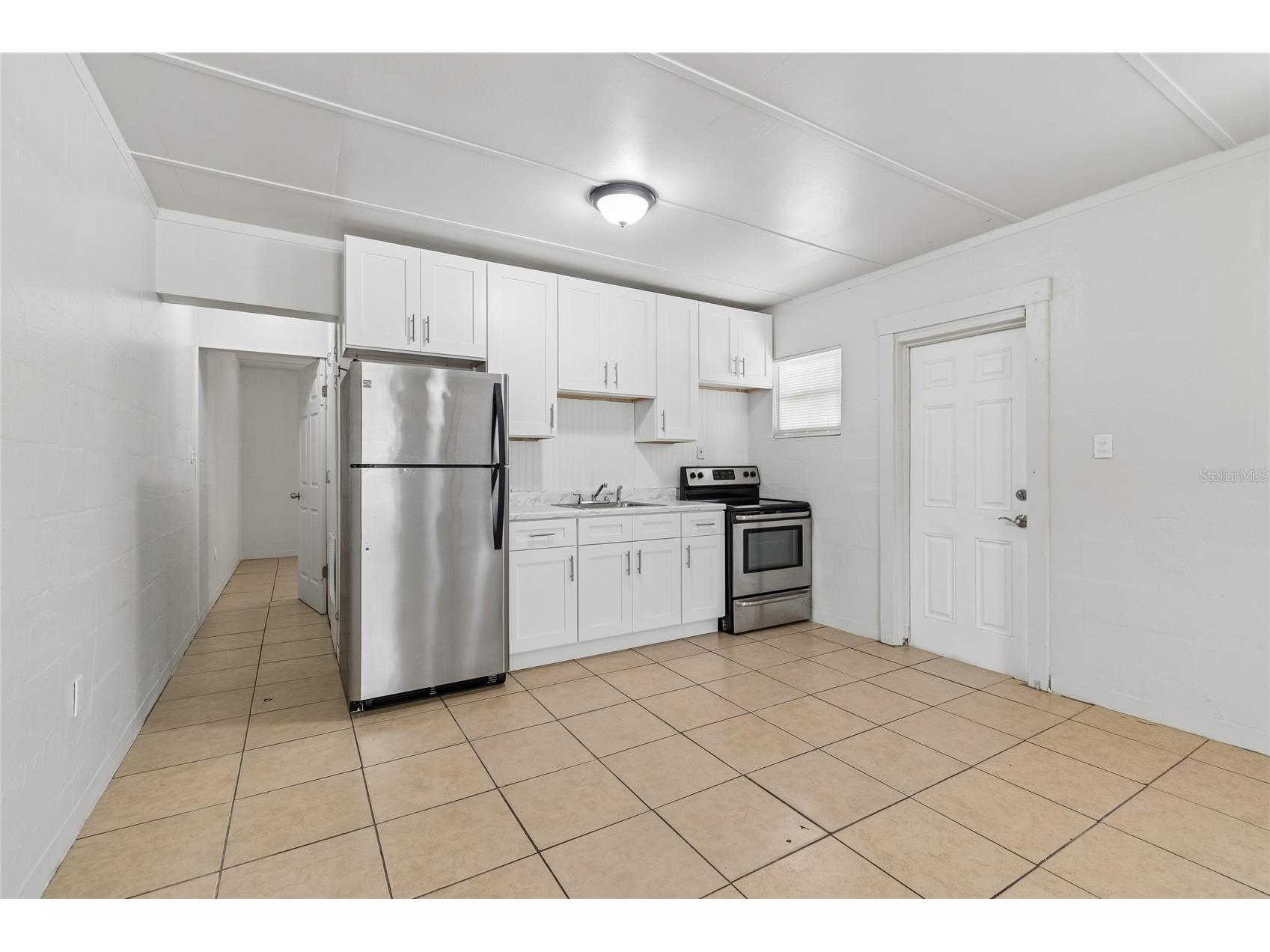9801 N 11th Street Tampa FL 33612 TB8500370 image10