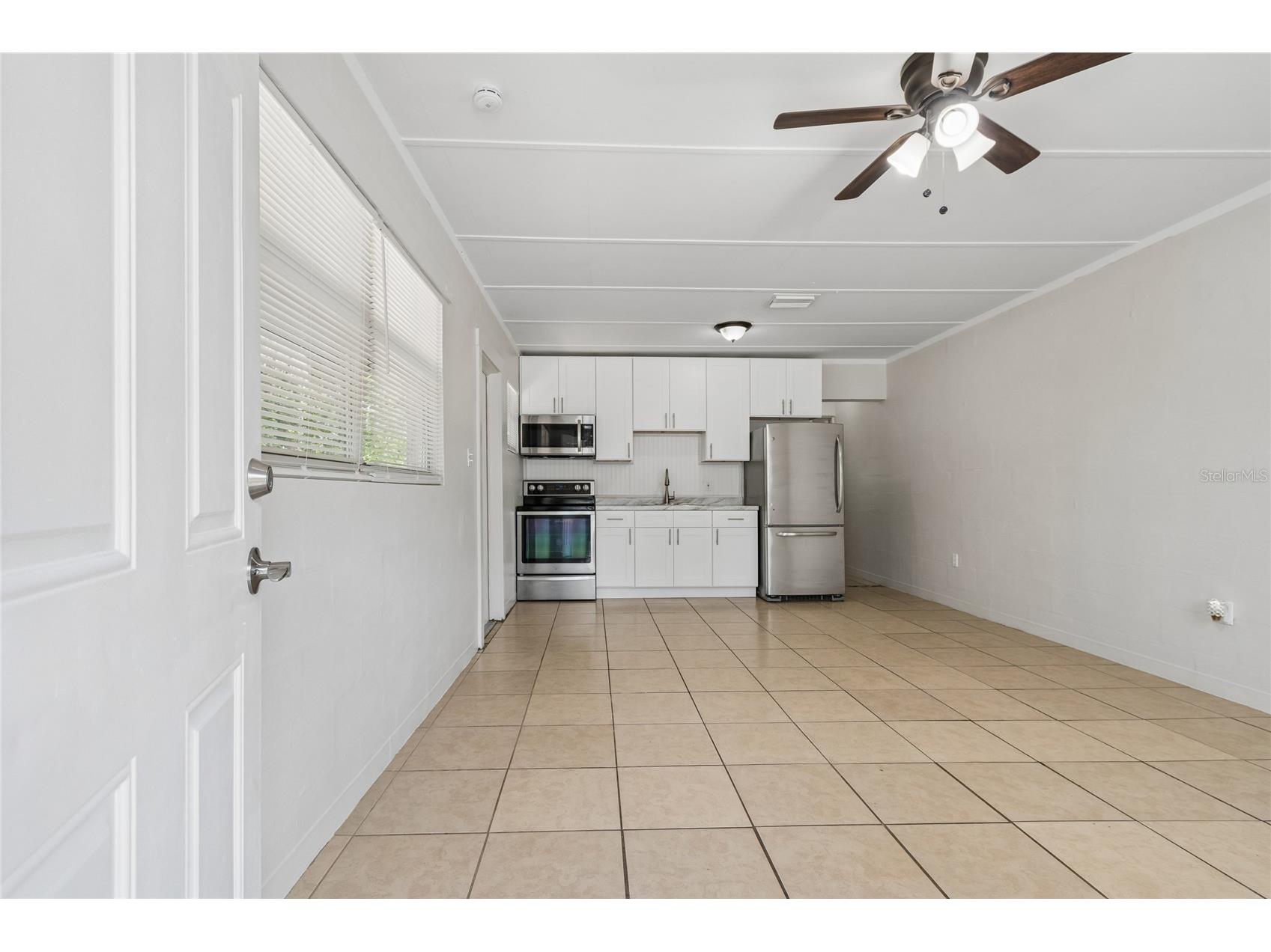 9801 N 11th Street Tampa FL 33612 TB8500370 image25