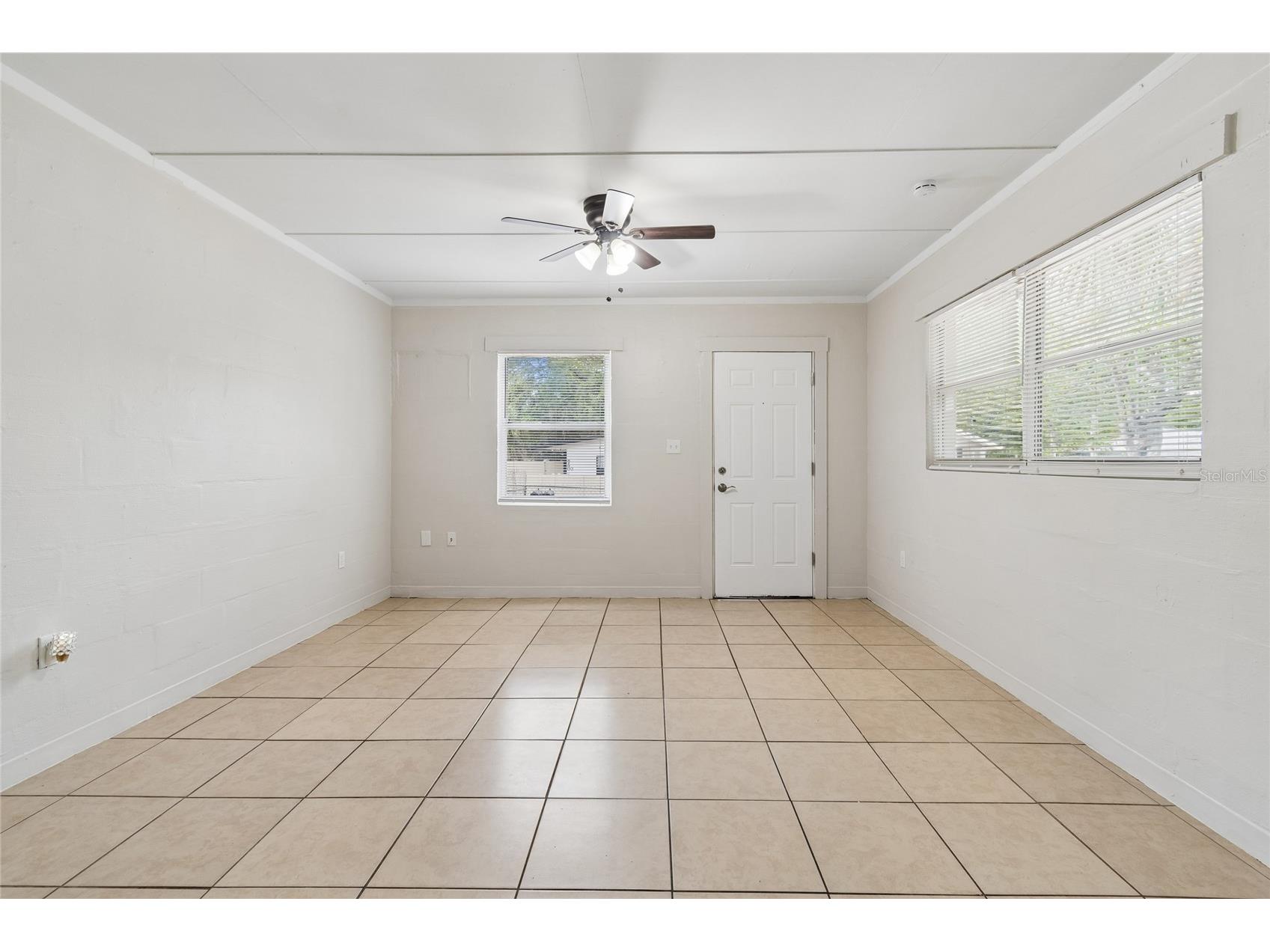 9801 N 11th Street Tampa FL 33612 TB8500370 image30