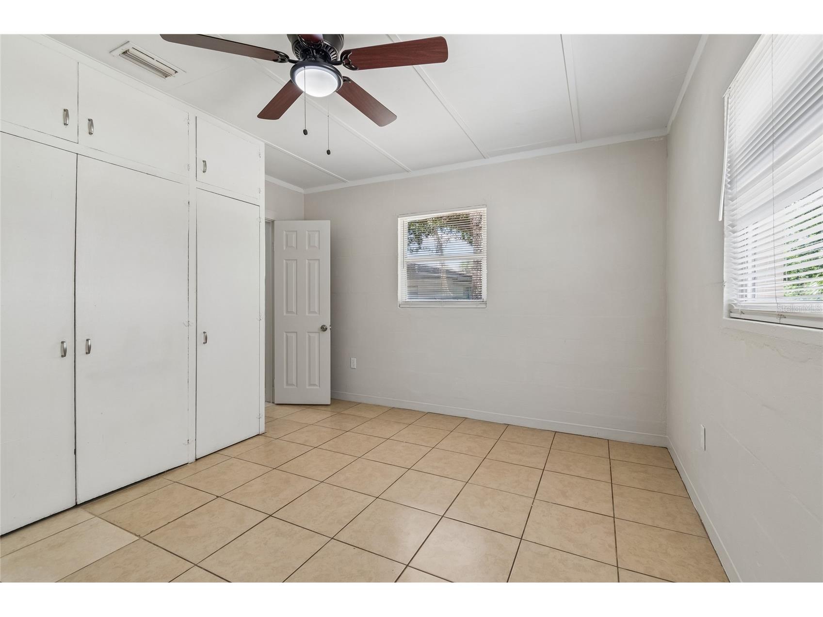 9801 N 11th Street Tampa FL 33612 TB8500370 image42