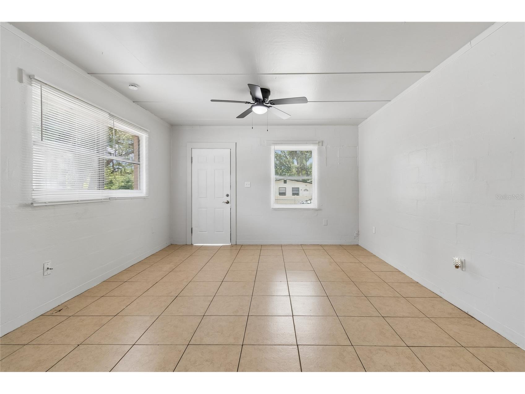 9801 N 11th Street Tampa FL 33612 TB8500370 image8