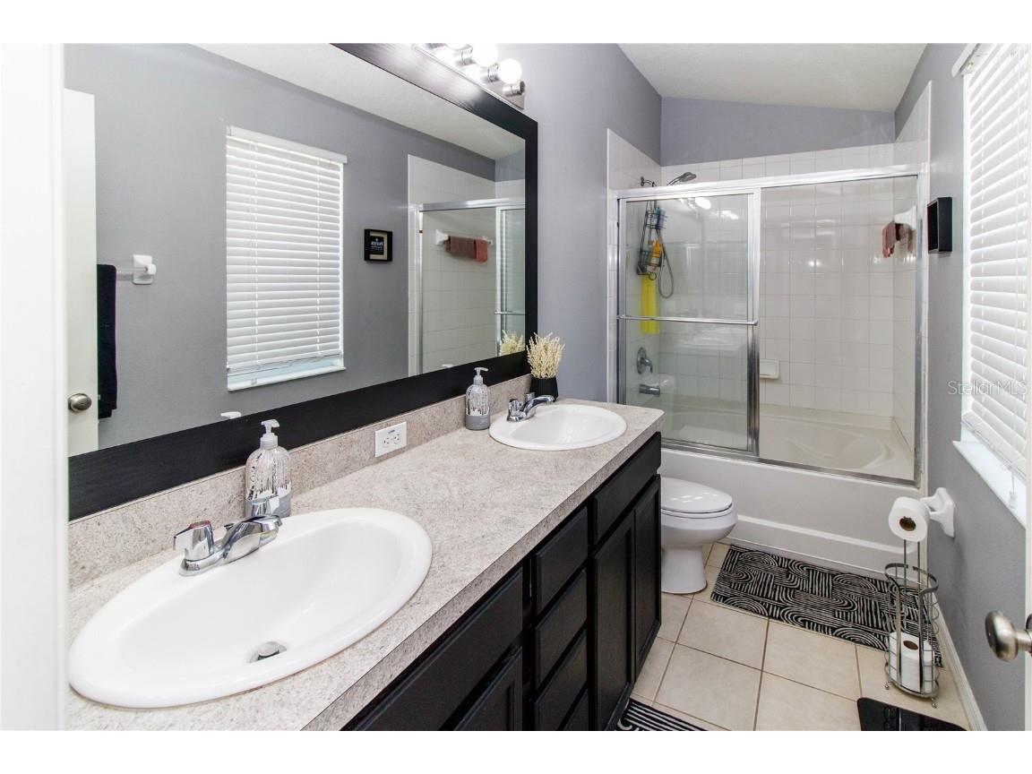 9802 Blue Palm Way Tampa FL 33610 TB8409758 image21