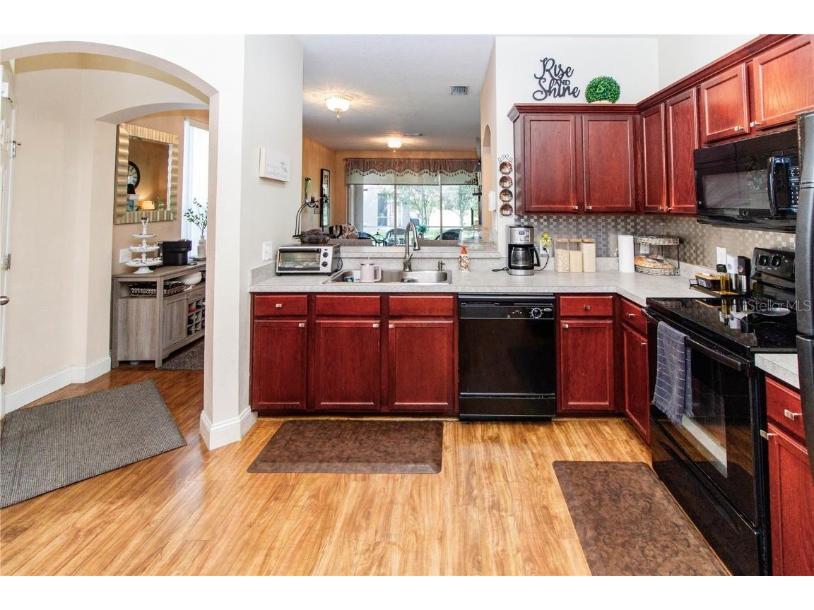 9802 Blue Palm Way Tampa FL 33610 TB8409758 image5