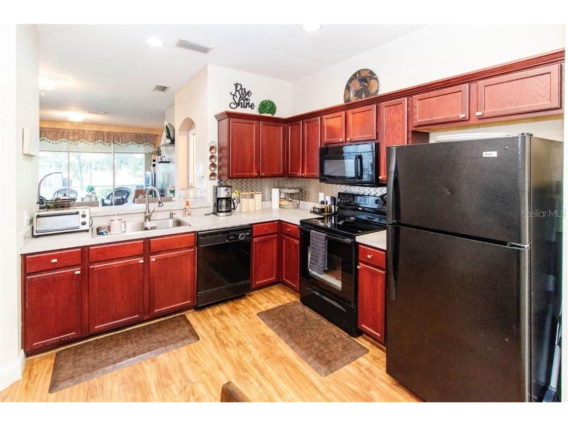 9802 Blue Palm Way Tampa FL 33610 TB8409758 image6
