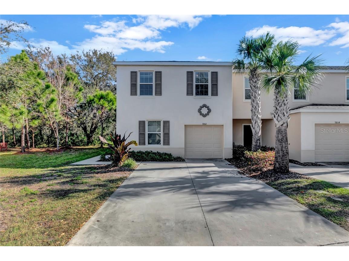 9802 Hound Chase Drive Gibsonton FL 33534 T3429853 image1