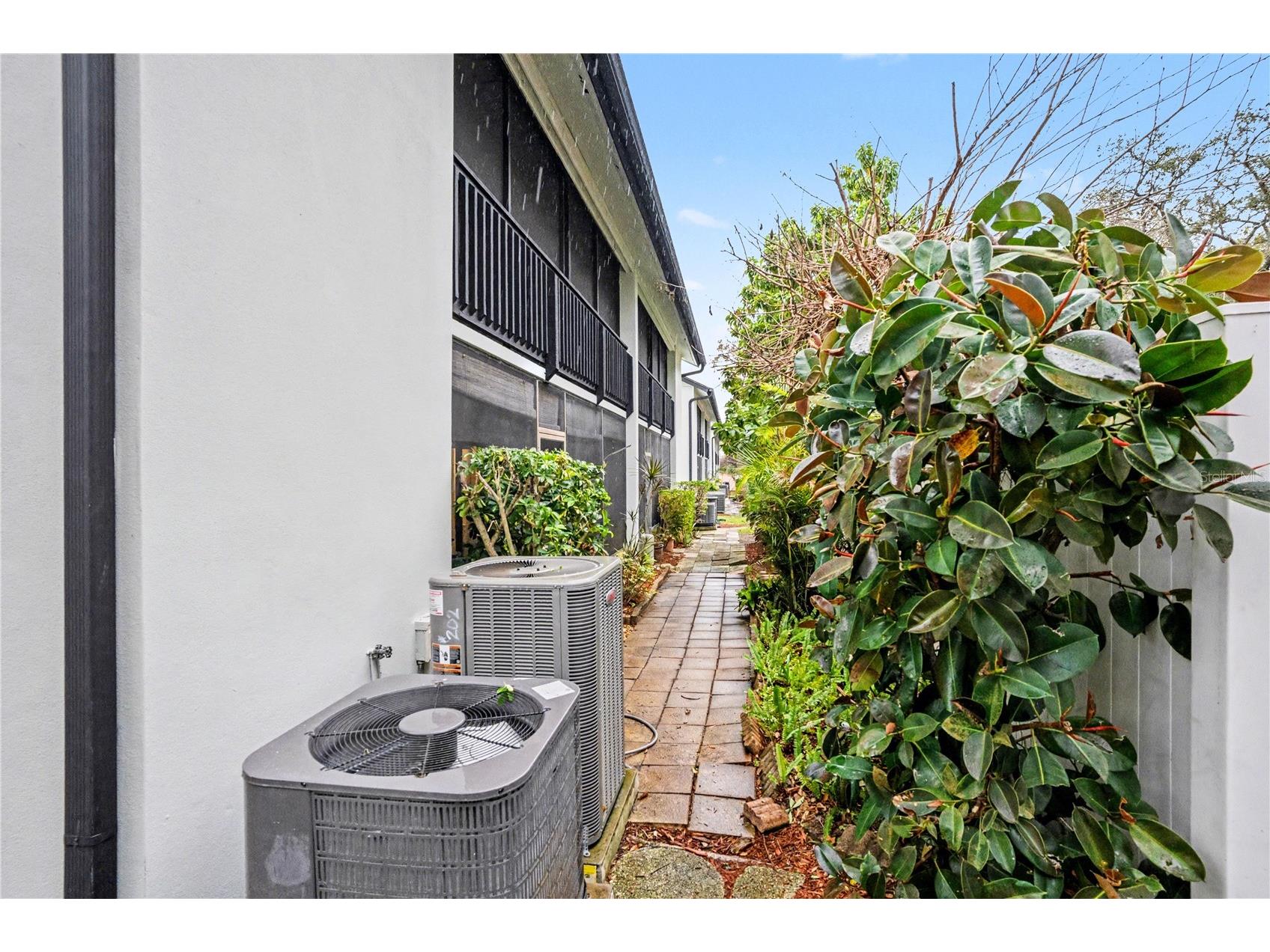 9802 Lombard Court #102 Tampa FL 33618 TB8491391 image25