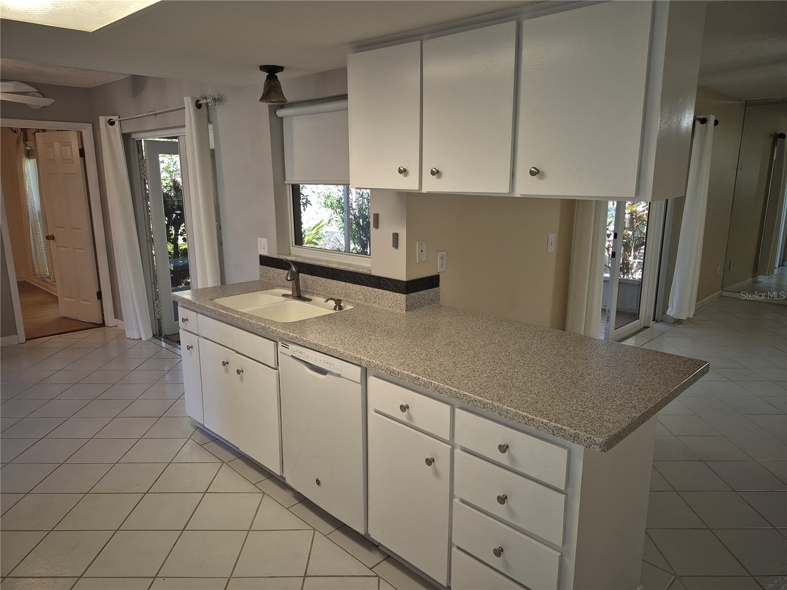 9802 Riverview Drive Riverview FL 33578 TB8498658 image3