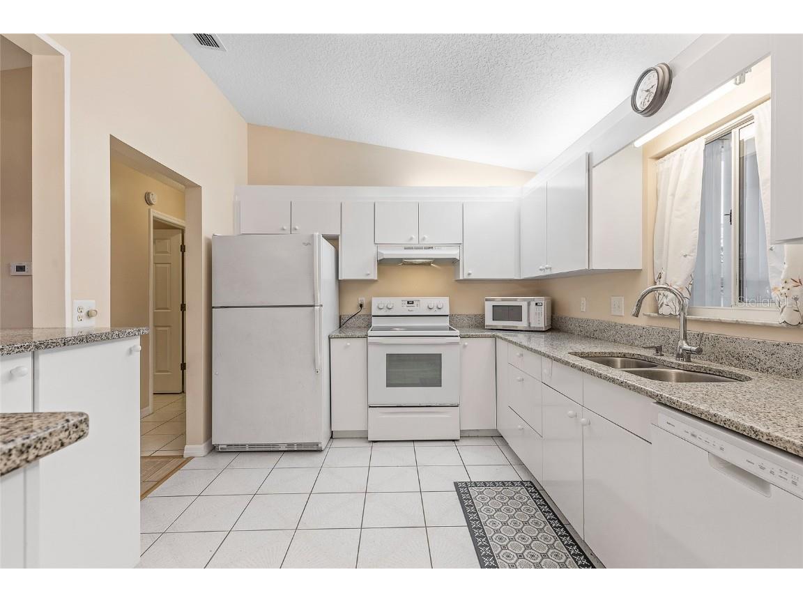 9802 SE 178th Lane Summerfield FL 34491 OM692230 image14