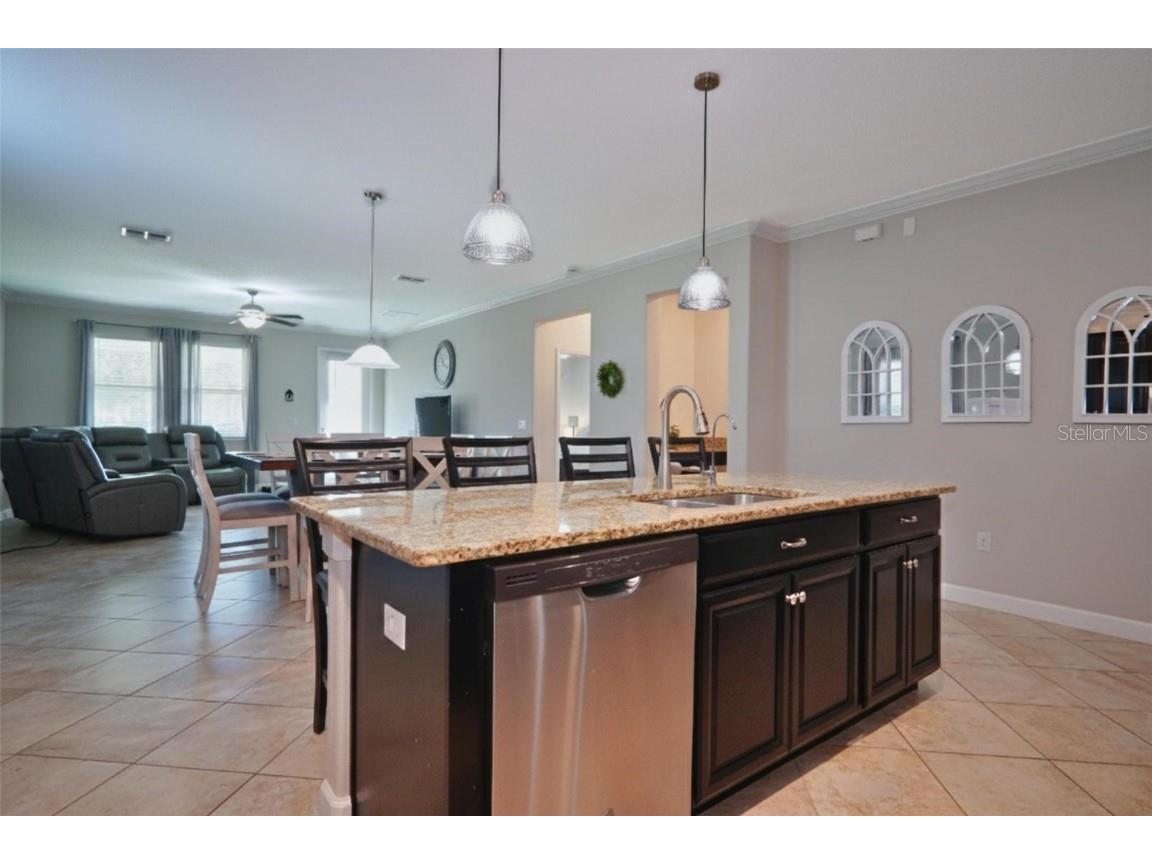 9804 Ivory Drive Sun City Center FL 33573 TB8452425 image11