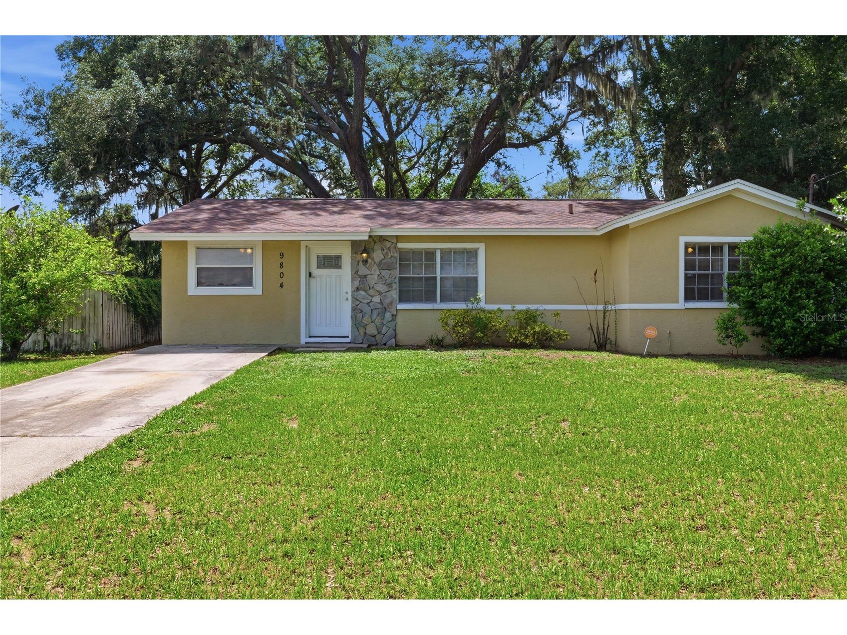 9804 N Elmer Street Tampa FL 33612 TB8520661 image1