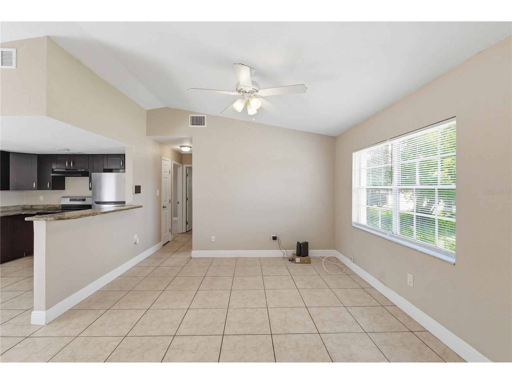 9804 N Elmer Street Tampa FL 33612 TB8520661 image11