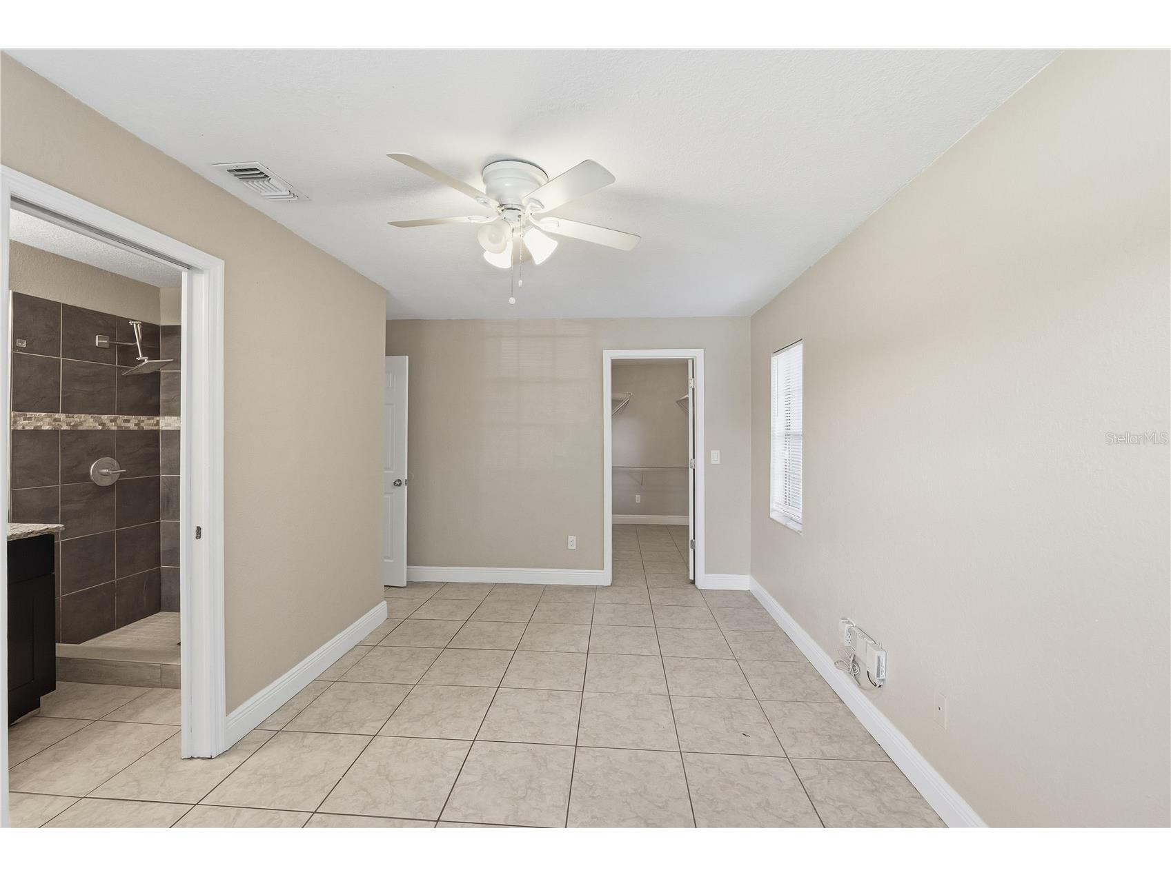 9804 N Elmer Street Tampa FL 33612 TB8520661 image12