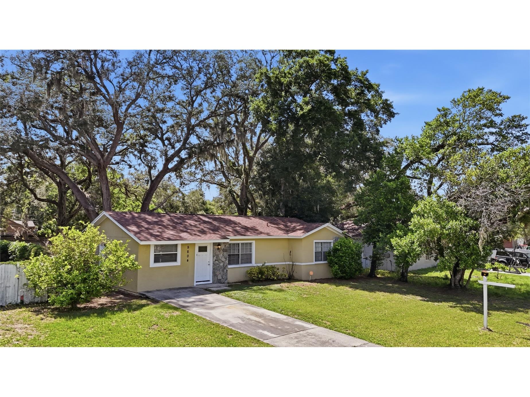 9804 N Elmer Street Tampa FL 33612 TB8520661 image4