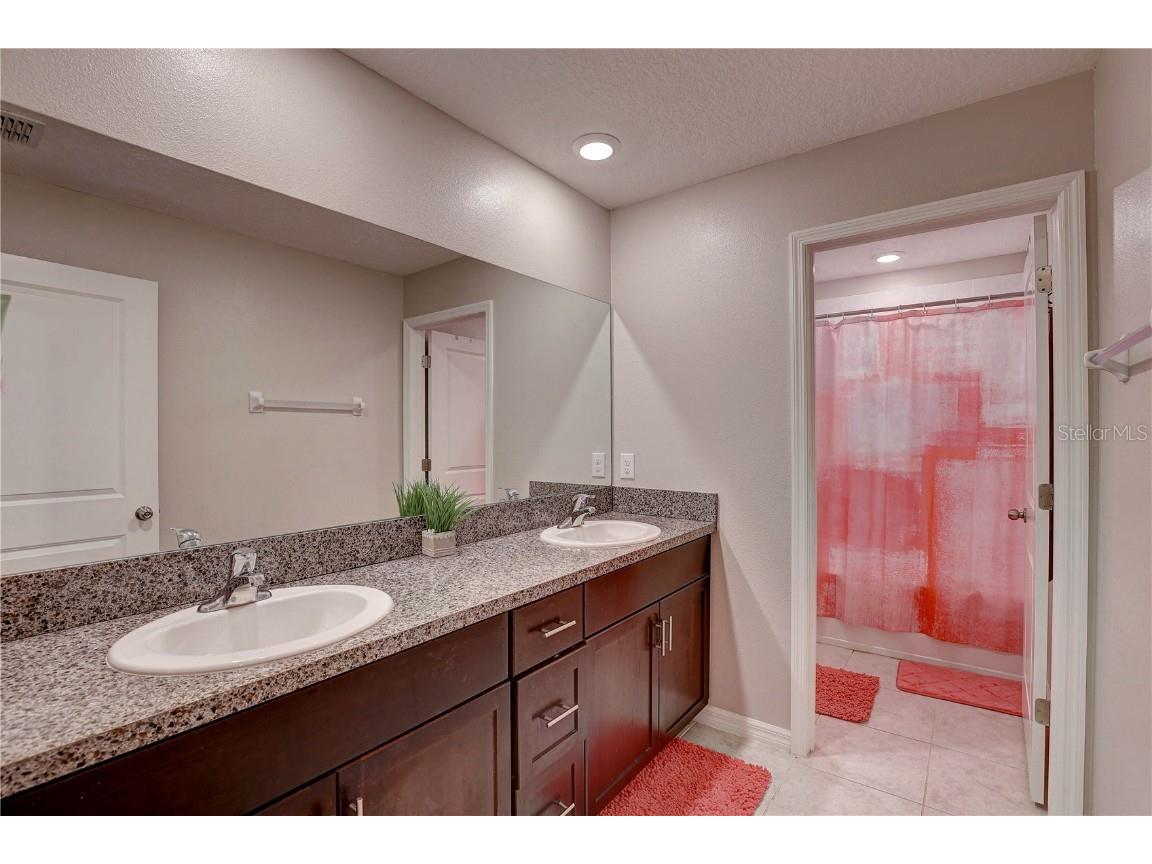 9805 Alysheba Court Sun City Center FL 33573 TB8420363 image32