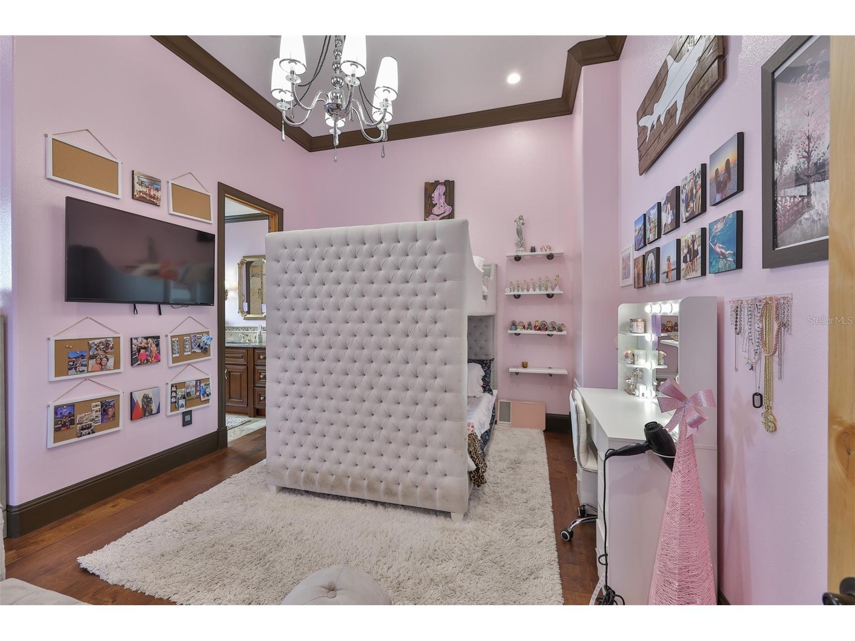 9805 Compass Point Way Tampa FL 33615 TB8465679 image47
