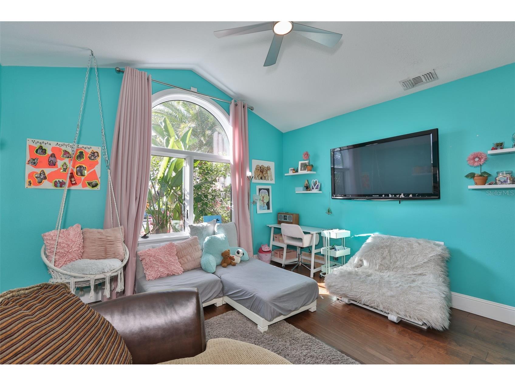 9805 Compass Point Way Tampa FL 33615 TB8465679 image56