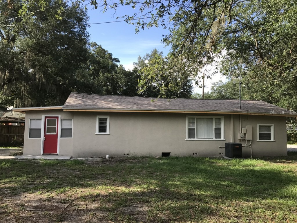 9805 Massachusetts Street Gibsonton FL 33534 T3402687 image1