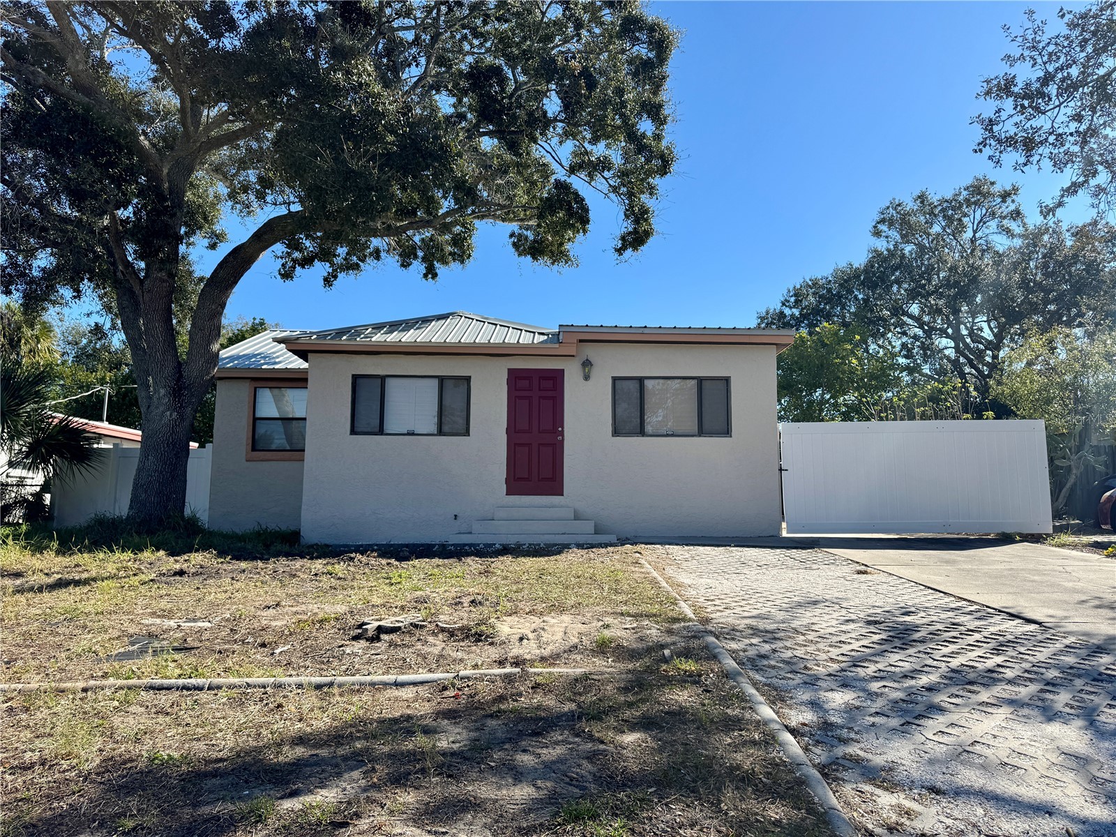 9805 N 46th Street Tampa FL 33617 TB8469287 image1