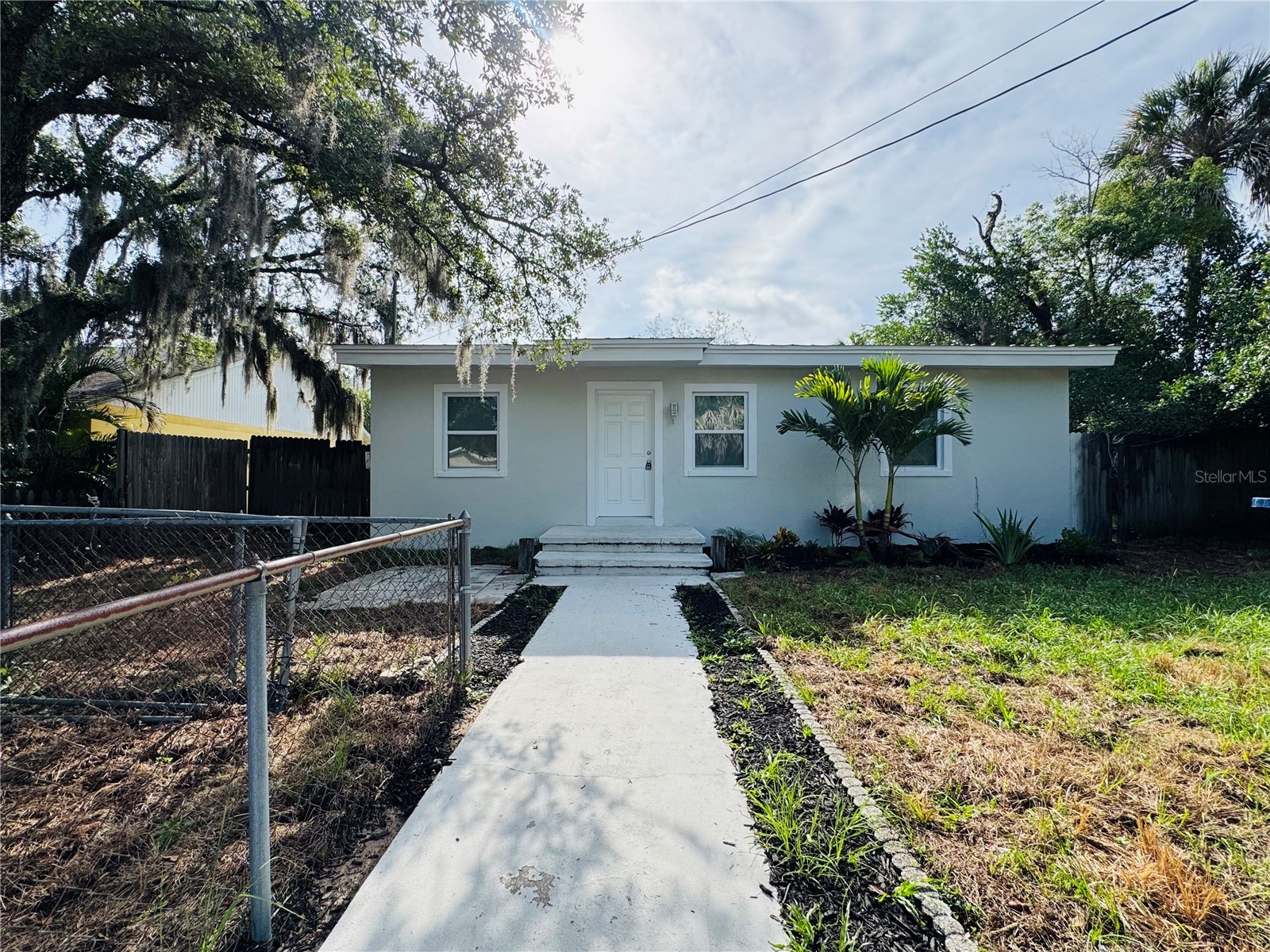 9805 N Myrtle Street Tampa FL 33617 A4695751 image1