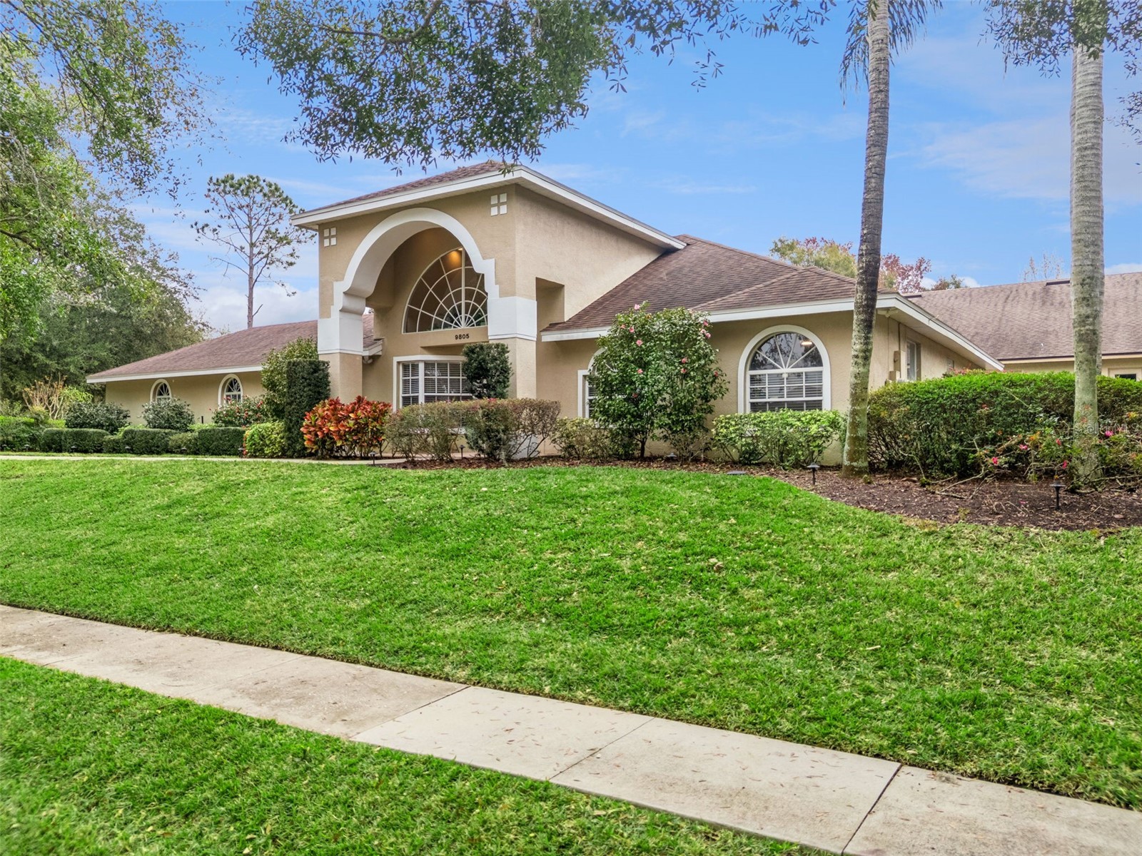 9805 Spring Lake Drive Clermont FL 34711 - CLERMONT CHAIN OF LAKES O6372226 image1