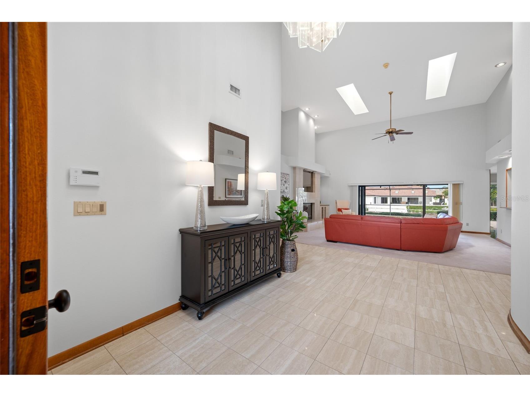 9807 Compass Point Way Tampa FL 33615 TB8426885 image11