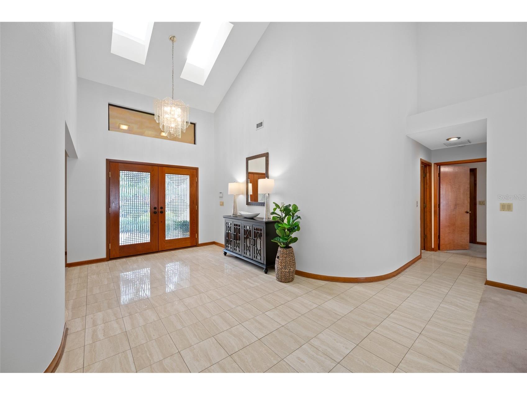 9807 Compass Point Way Tampa FL 33615 TB8426885 image14