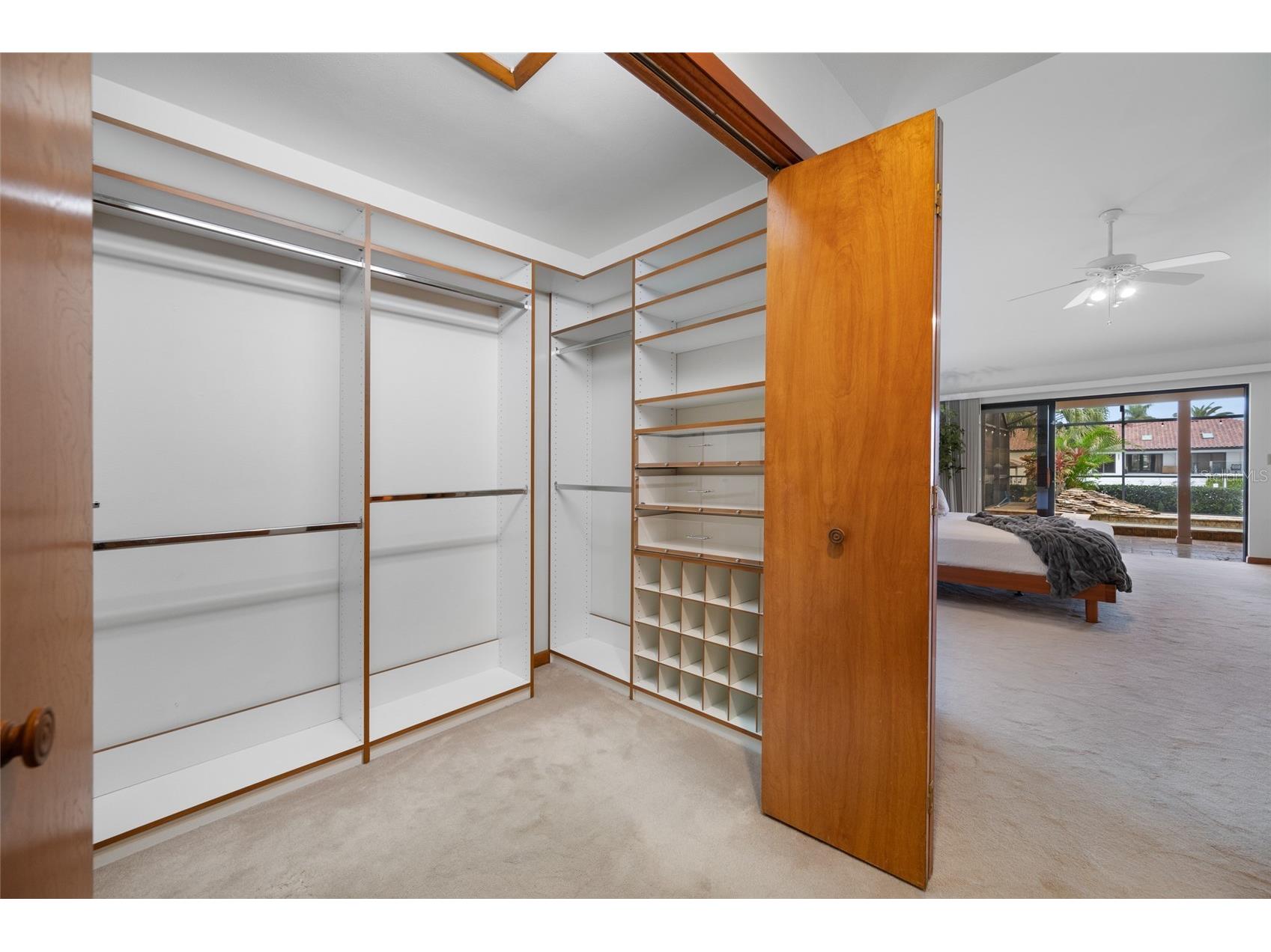 9807 Compass Point Way Tampa FL 33615 TB8426885 image32