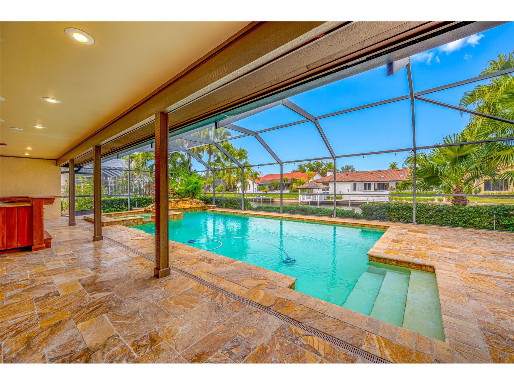 9807 Compass Point Way Tampa FL 33615 TB8426885 image50