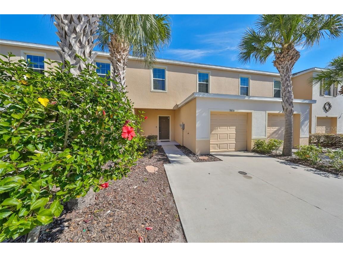 9808 Hound Chase Drive Gibsonton FL 33534 T3499525 image1