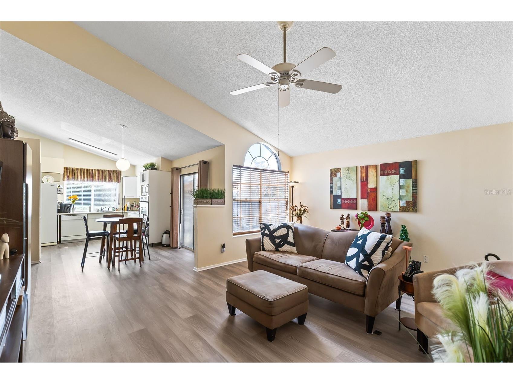 9808 Surrey Ridge Road Orlando FL 32825 O6385282 image6