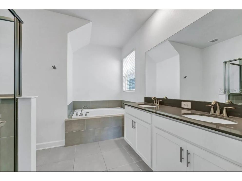 9809 Introduction Way Orlando FL 32832 O6399568 image16