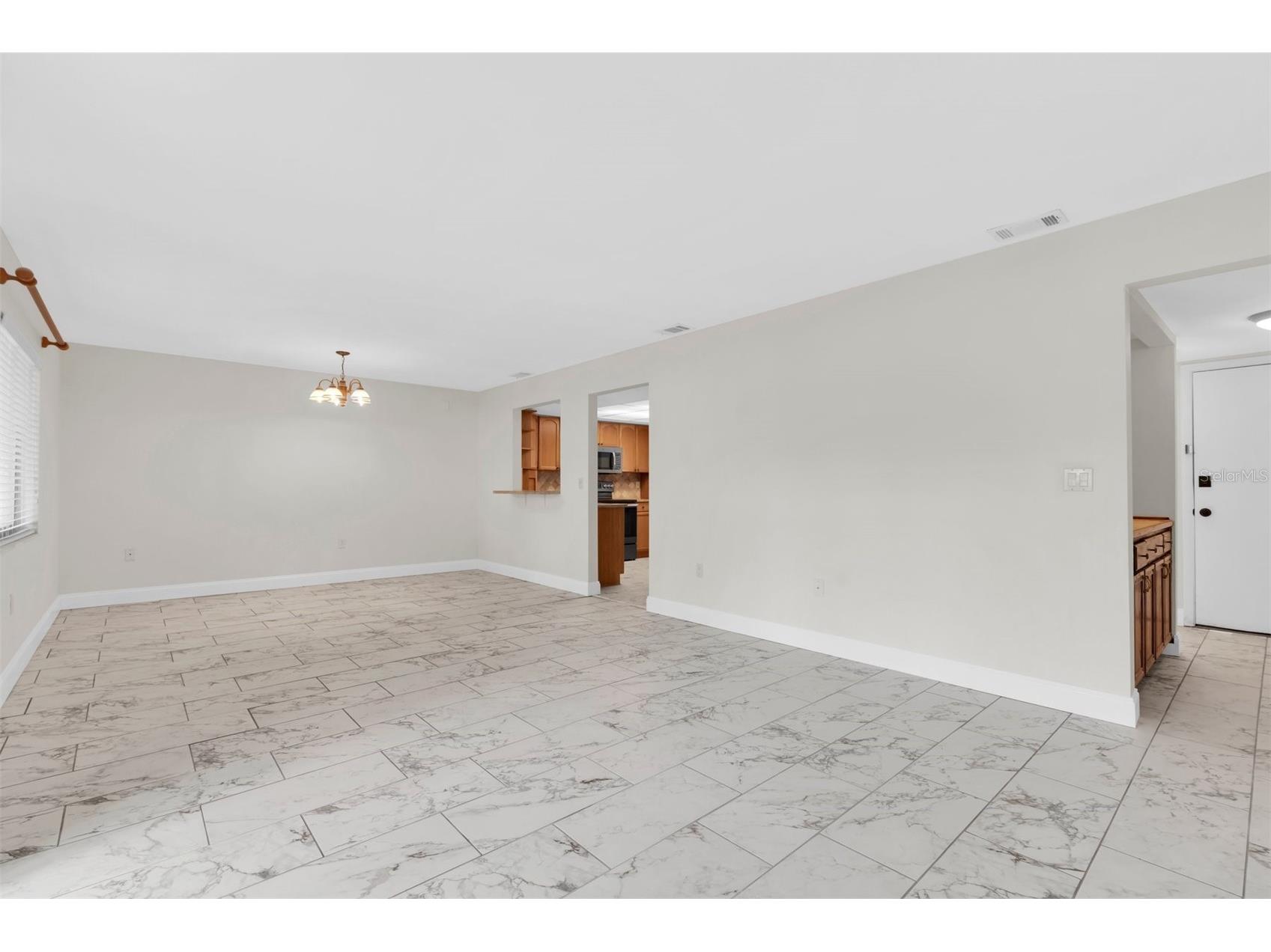 9809 Lombard Court #109 Tampa FL 33618 TB8515057 image14