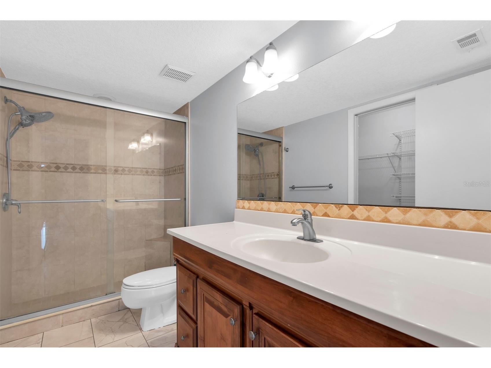 9809 Lombard Court #109 Tampa FL 33618 TB8515057 image19