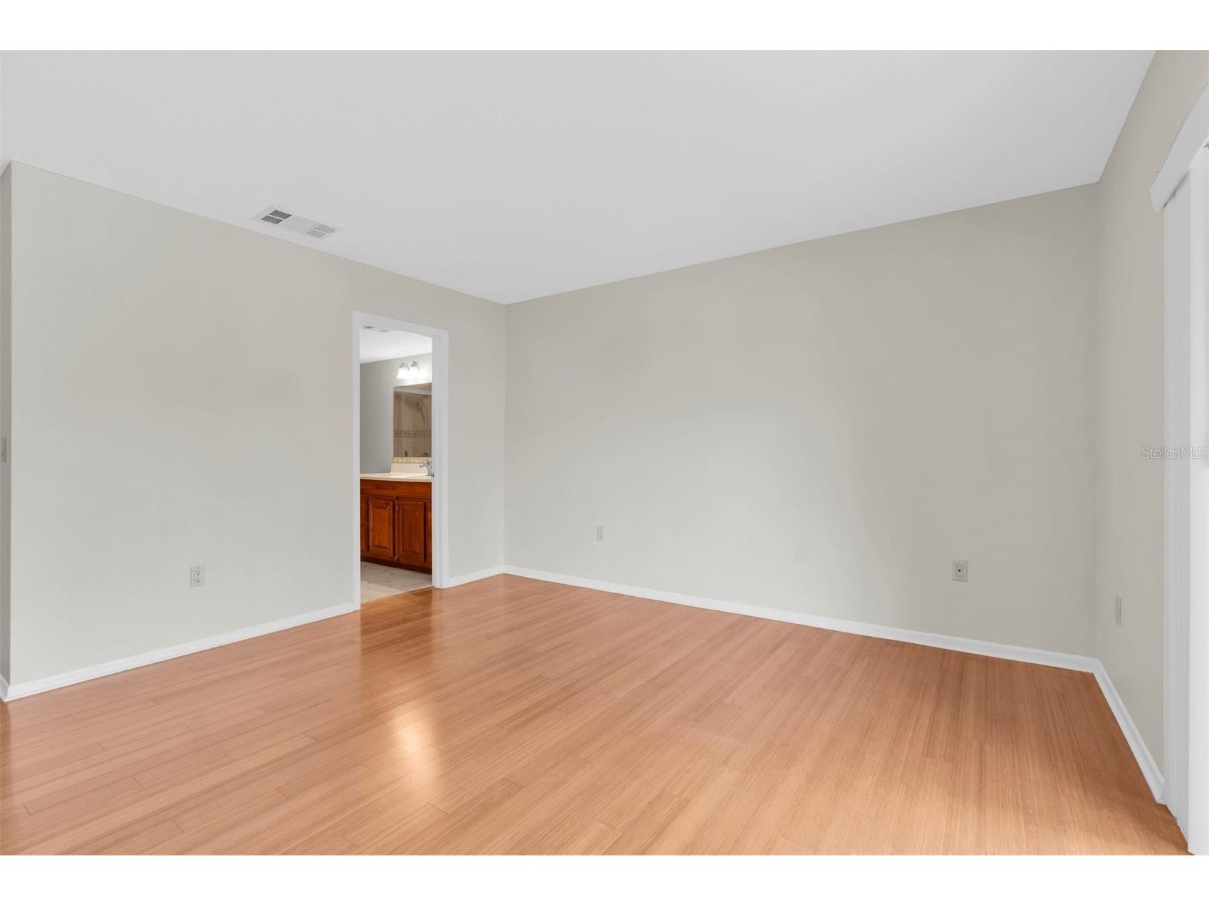 9809 Lombard Court #109 Tampa FL 33618 TB8515057 image20