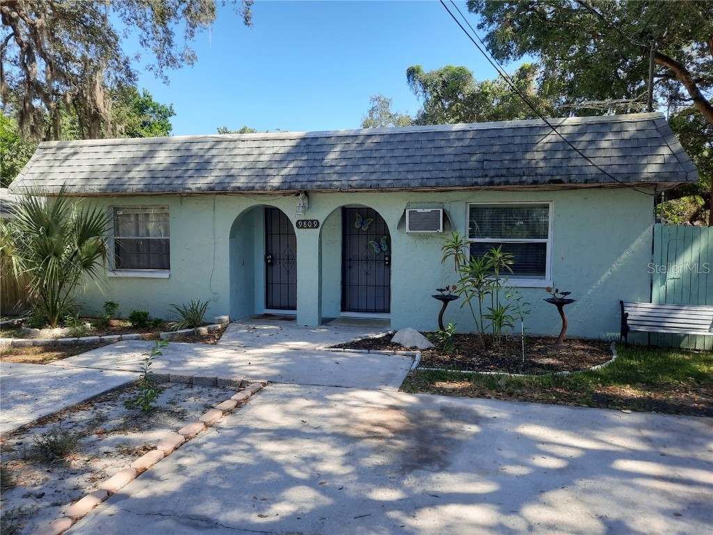 9809 N Jasmine Avenue Tampa FL 33612 T3503490 image1