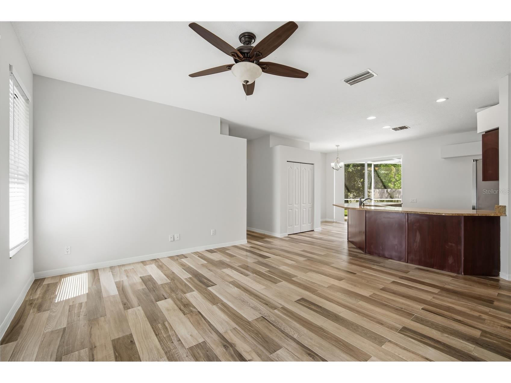 9810 Bennington Drive Tampa FL 33626 TB8526837 image13