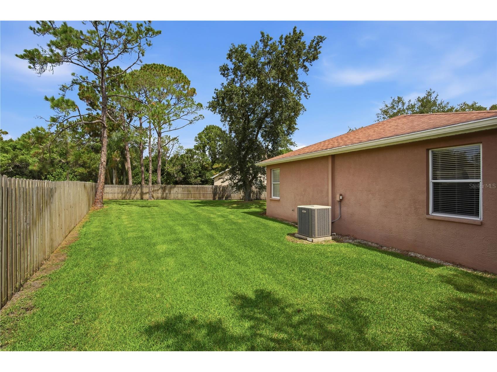 9810 Bennington Drive Tampa FL 33626 TB8526837 image23