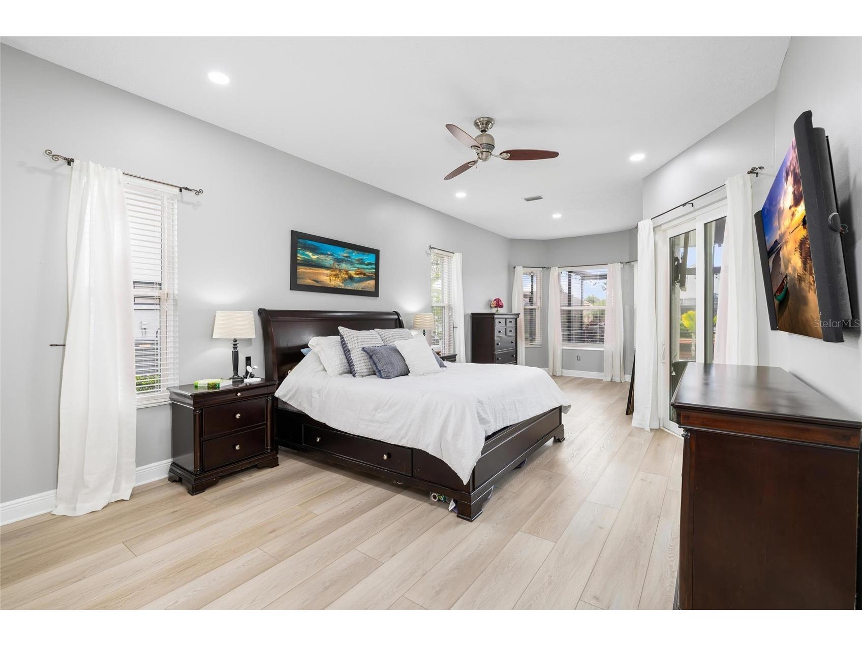 9810 Compass Point Way Tampa FL 33615 - LAKE SUNSET AND LAKE SUNRISE TB8484110 image26