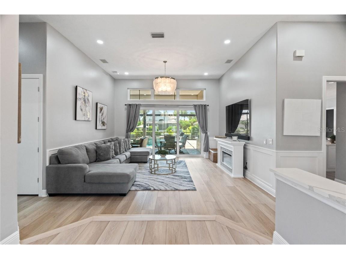 9810 Compass Point Way Tampa FL 33615 - LAKE SUNSET AND LAKE SUNRISE W7875428 image24