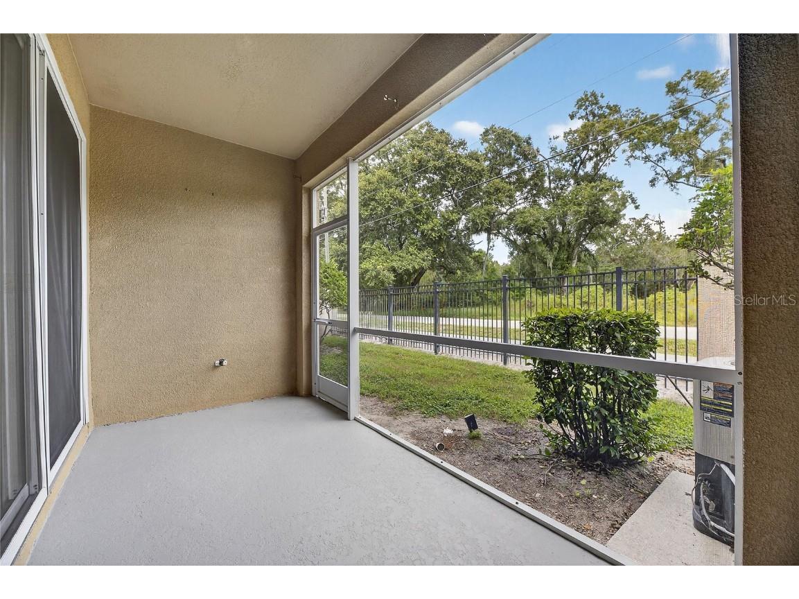 9810 Fan Palm Way Tampa FL 33610 TB8433796 image11